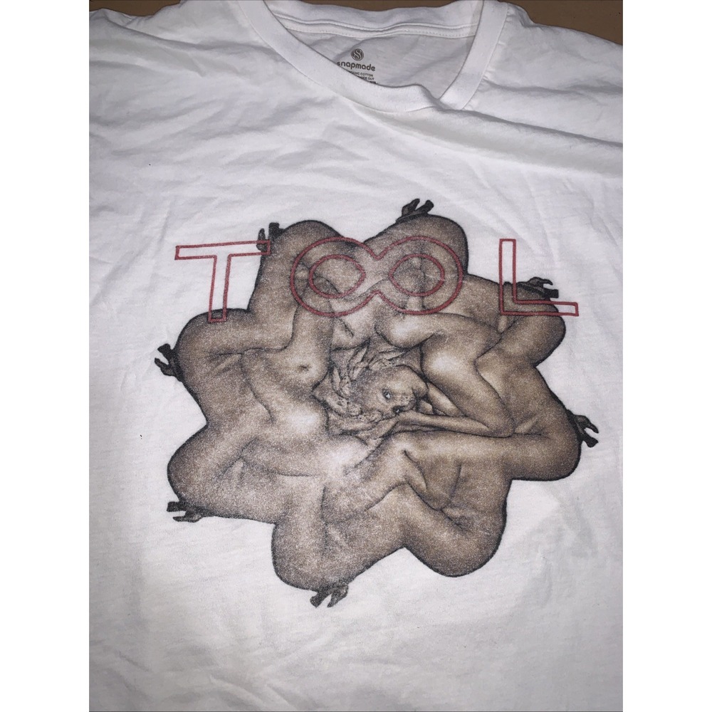 Vintage Y2K TOOL Band T-shirt RARE Shirt 2XL  90s Punk Band Rugged Wear Band Tee